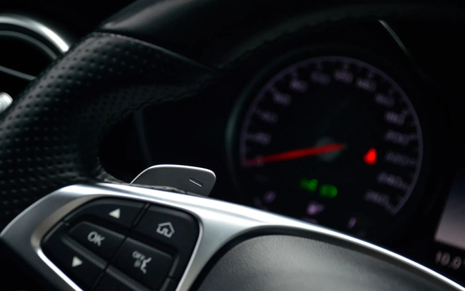 Mercedes-Benz Klasa C cena 123800 przebieg: 73000, rok produkcji 2018 z Leżajsk małe 562